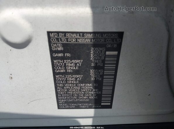 KNMAT2MT5JP580530 2018 NISSAN ROGUE White Вид підкапотного простору