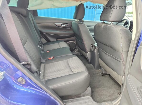 KNMAT2MT5JP582195 2018 NISSAN ROGUE Синий Вид задних сидений