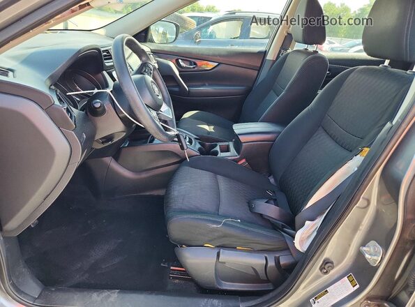 KNMAT2MT5JP582827 2018 NISSAN ROGUE Gray წინა სალონის ხედი