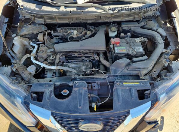 KNMAT2MT5JP593438 2018 NISSAN ROGUE Черный Вид задней части салона