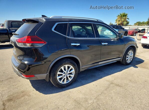 KNMAT2MT5JP593438 2018 NISSAN ROGUE Черный Задняя правая четверть