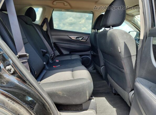 KNMAT2MT5JP618614 2018 NISSAN ROGUE Black Widok wnętrza z tyłu