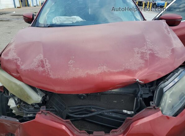 KNMAT2MT6GP653588 2016 NISSAN ROGUE Красный Вид задней части салона