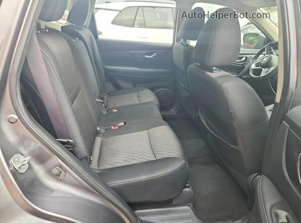KNMAT2MT6HP505331 2017 NISSAN ROGUE Charcoal Rear seats view