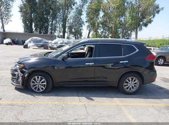 KNMAT2MT6HP531282 2017 NISSAN ROGUE Black 