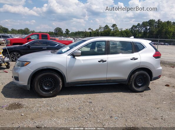 KNMAT2MT6HP533131 2017 NISSAN ROGUE Silver Vista interior de 360 grados