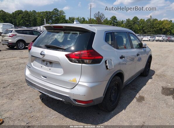 KNMAT2MT6HP533131 2017 NISSAN ROGUE Silver Trasero derecho