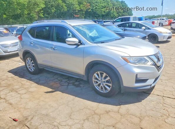 KNMAT2MT6HP537843 2017 NISSAN ROGUE Silver Delantero derecho