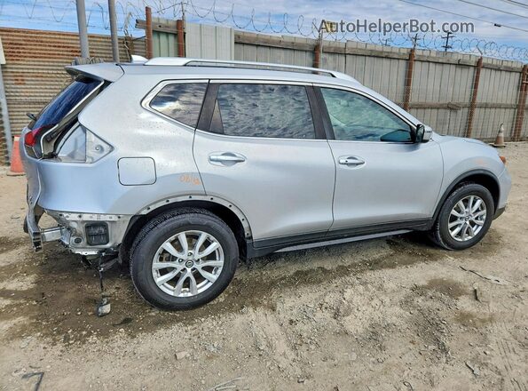 KNMAT2MT6HP537888 2017 NISSAN ROGUE Silver Tył prawy