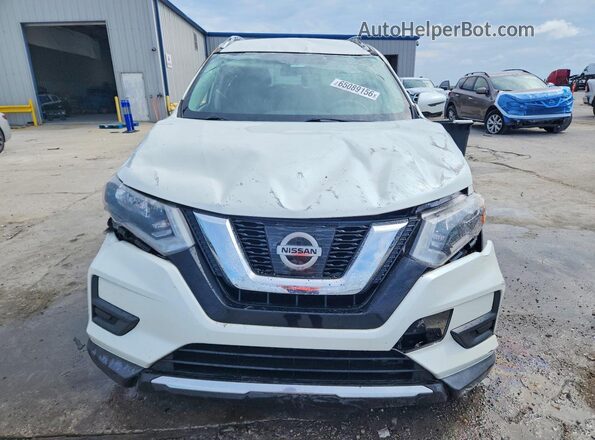 KNMAT2MT6HP609902 2017 NISSAN ROGUE White Front view
