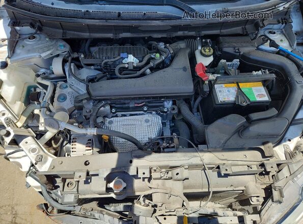 KNMAT2MT6JP570377 2018 NISSAN ROGUE Silver Շարժիչի բաժամունքի տեսք