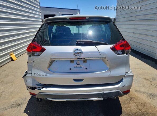 KNMAT2MT6JP570377 2018 NISSAN ROGUE Silver Հետևի տեսք
