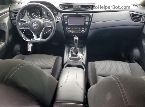 KNMAT2MT7HP516354 2017 NISSAN ROGUE White Vista del salpicadero