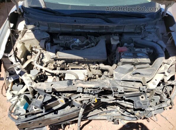 KNMAT2MT7HP544848 2017 NISSAN ROGUE Silver Vista del compartimento del motor