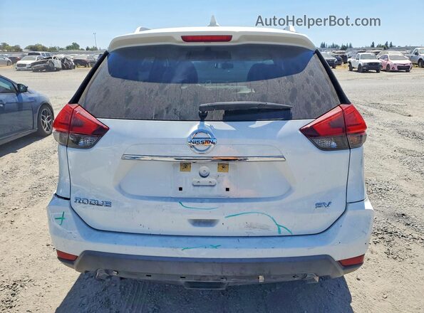 KNMAT2MT7HP550276 2017 NISSAN ROGUE White Vista trasera