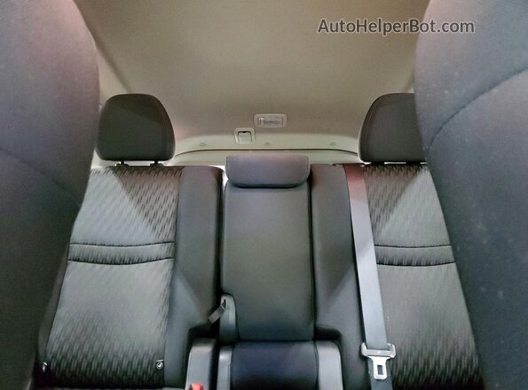 KNMAT2MT7HP570754 2017 NISSAN ROGUE Silver Rear seats view