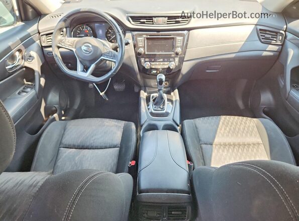 KNMAT2MT7JP501777 2018 NISSAN ROGUE Black წინა პანელის ხედი