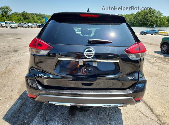 KNMAT2MT7JP501777 2018 NISSAN ROGUE Black უკანა ხედი