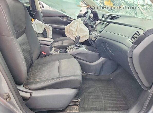 KNMAT2MT7JP504758 2018 NISSAN ROGUE Gray Widok wnętrza z przodu