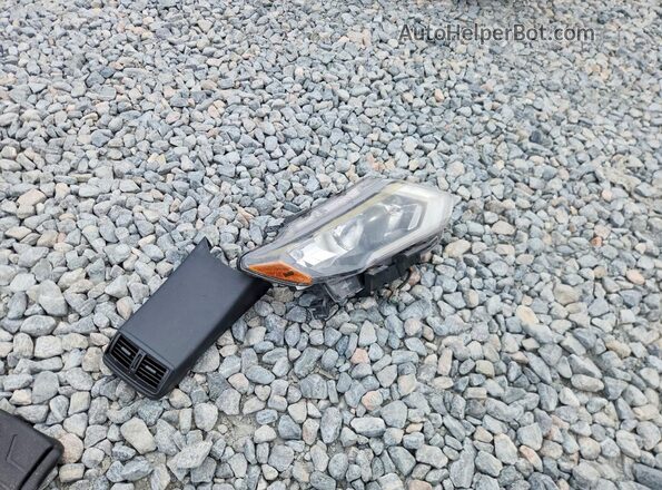 KNMAT2MT7JP504758 2018 NISSAN ROGUE Gray Widok naklejki z numerem VIN