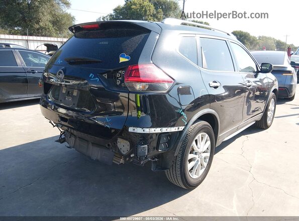 KNMAT2MT7JP524878 2018 NISSAN ROGUE Черный Задняя правая четверть
