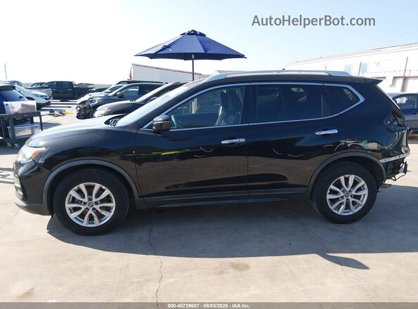 KNMAT2MT7JP524878 2018 NISSAN ROGUE Черный 