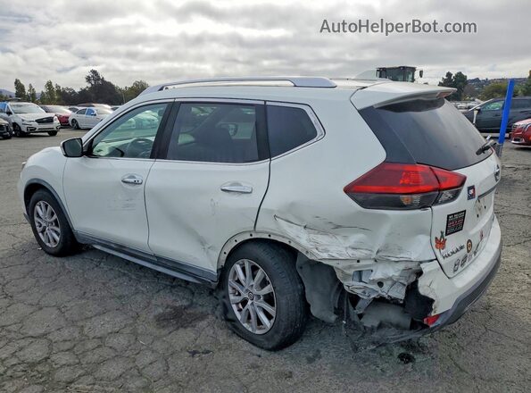 KNMAT2MT7JP570503 2018 NISSAN ROGUE White Rear left