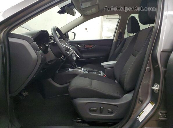 KNMAT2MT7LP516878 2020 NISSAN ROGUE Silver Front interior view