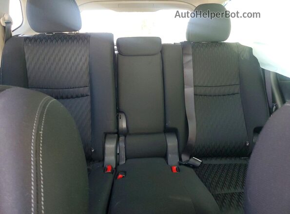 KNMAT2MT7LP539853 2020 NISSAN ROGUE White Հետևի նստատեղերի տեսք