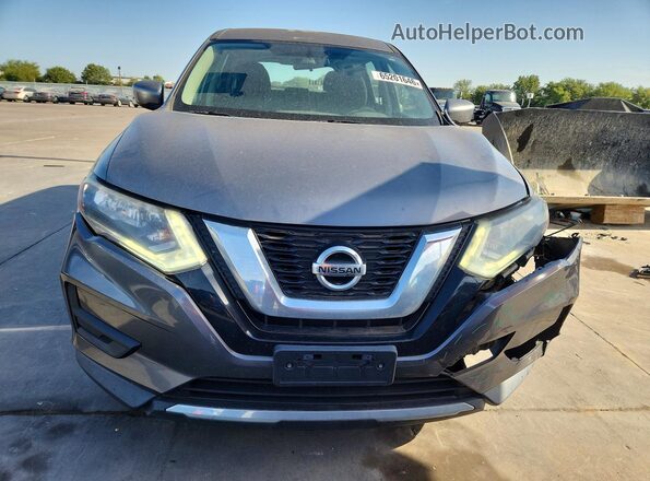 KNMAT2MT8HP506433 2017 NISSAN ROGUE Gray Widok z przodu