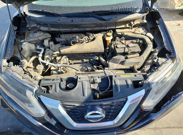 KNMAT2MT8HP506433 2017 NISSAN ROGUE Gray Widok komory silnika