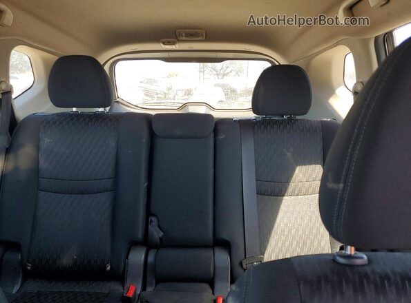 KNMAT2MT8JP548090 2018 NISSAN ROGUE Black Vista de los asientos traseros