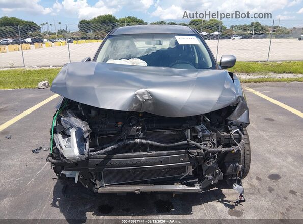 KNMAT2MT8JP567299 2018 NISSAN ROGUE Серый Вид спереди