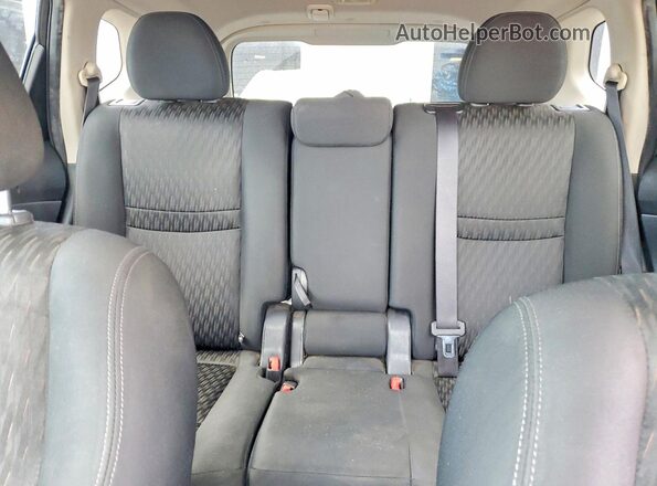 KNMAT2MT8JP570316 2018 NISSAN ROGUE Black Vista de los asientos traseros