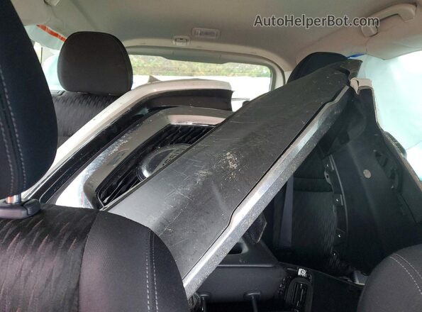 KNMAT2MT8KP543408 2019 NISSAN ROGUE White Rear seats view