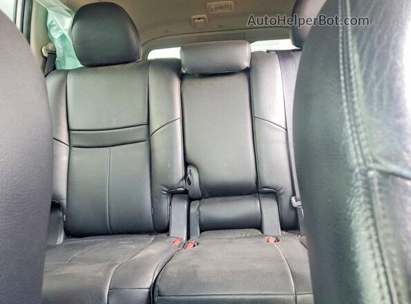 KNMAT2MT8KP558572 2019 NISSAN ROGUE Silver Widok tylnych siedzeń