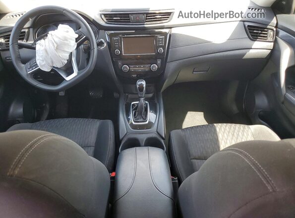 KNMAT2MT8LP527369 2020 NISSAN ROGUE Silver Առջևի վահանակի տեսք
