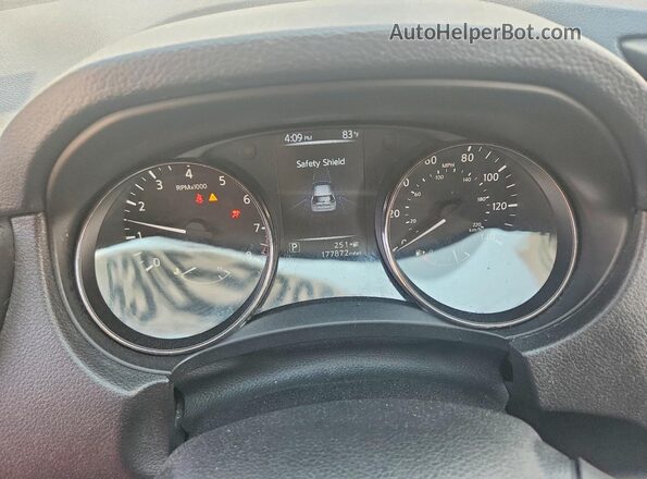 KNMAT2MT9HP575910 2017 NISSAN ROGUE Gray Սարքավորումների վահանակի տեսք