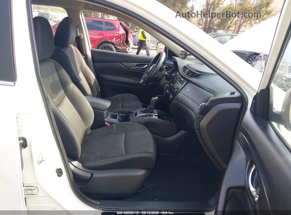 KNMAT2MT9HP603818 2017 NISSAN ROGUE White Սալոնի դիմացի տեսք