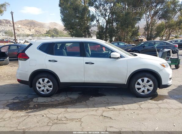 KNMAT2MT9HP603818 2017 NISSAN ROGUE White Սալոնի հետևի տեսք