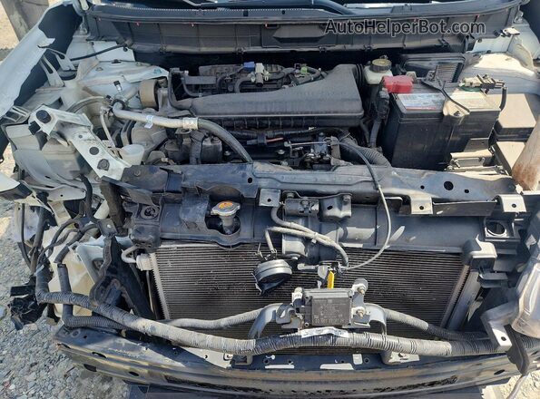 KNMAT2MT9JP581888 2018 NISSAN ROGUE Белый Вид подкапотного пространства