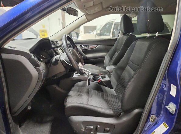 KNMAT2MT9JP603002 2018 NISSAN ROGUE Blue Vista interior delantera