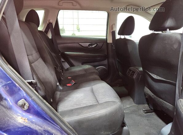 KNMAT2MT9JP603002 2018 NISSAN ROGUE Blue Vista interior trasera
