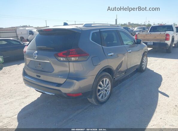 KNMAT2MT9JP605414 2018 NISSAN ROGUE Gray Trasero derecho