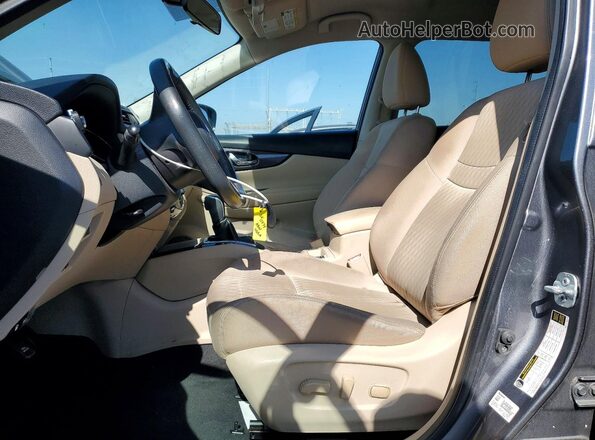 KNMAT2MTXHP502092 2017 NISSAN ROGUE Gray Front interior view