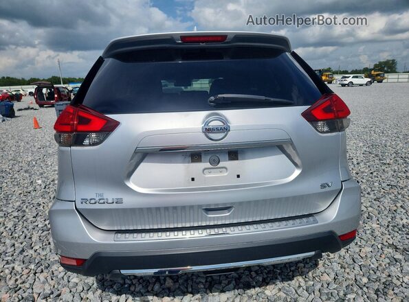 KNMAT2MTXHP605383 2017 NISSAN ROGUE Silver უკანა ხედი
