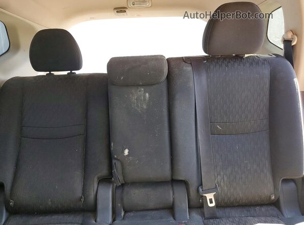 KNMAT2MTXHP618540 2017 NISSAN ROGUE Black Հետևի նստատեղերի տեսք