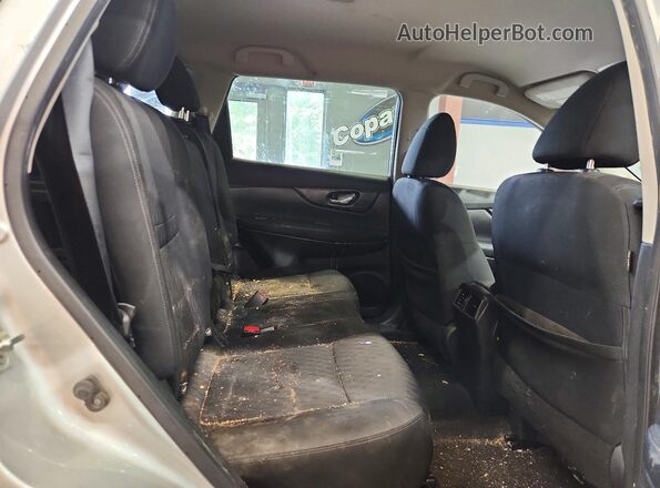 KNMAT2MTXJP524342 2018 NISSAN ROGUE Серебряный 