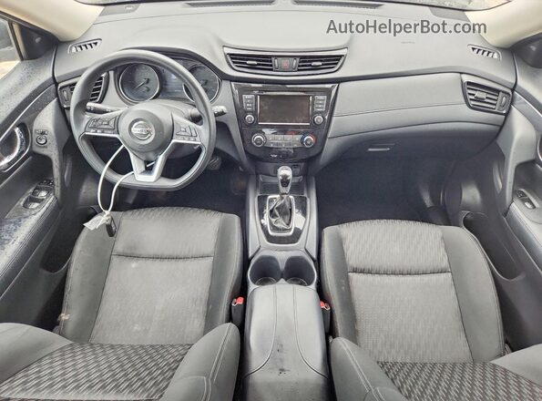 KNMAT2MTXJP527516 2018 NISSAN ROGUE Black Dashboard view