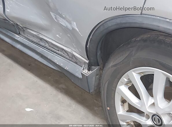 KNMAT2MTXJP594794 2018 NISSAN ROGUE Silver 